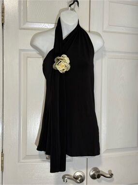 Timming Women’s Black Halter Neck Draped Top Cream Flower Accent Size L NWOT